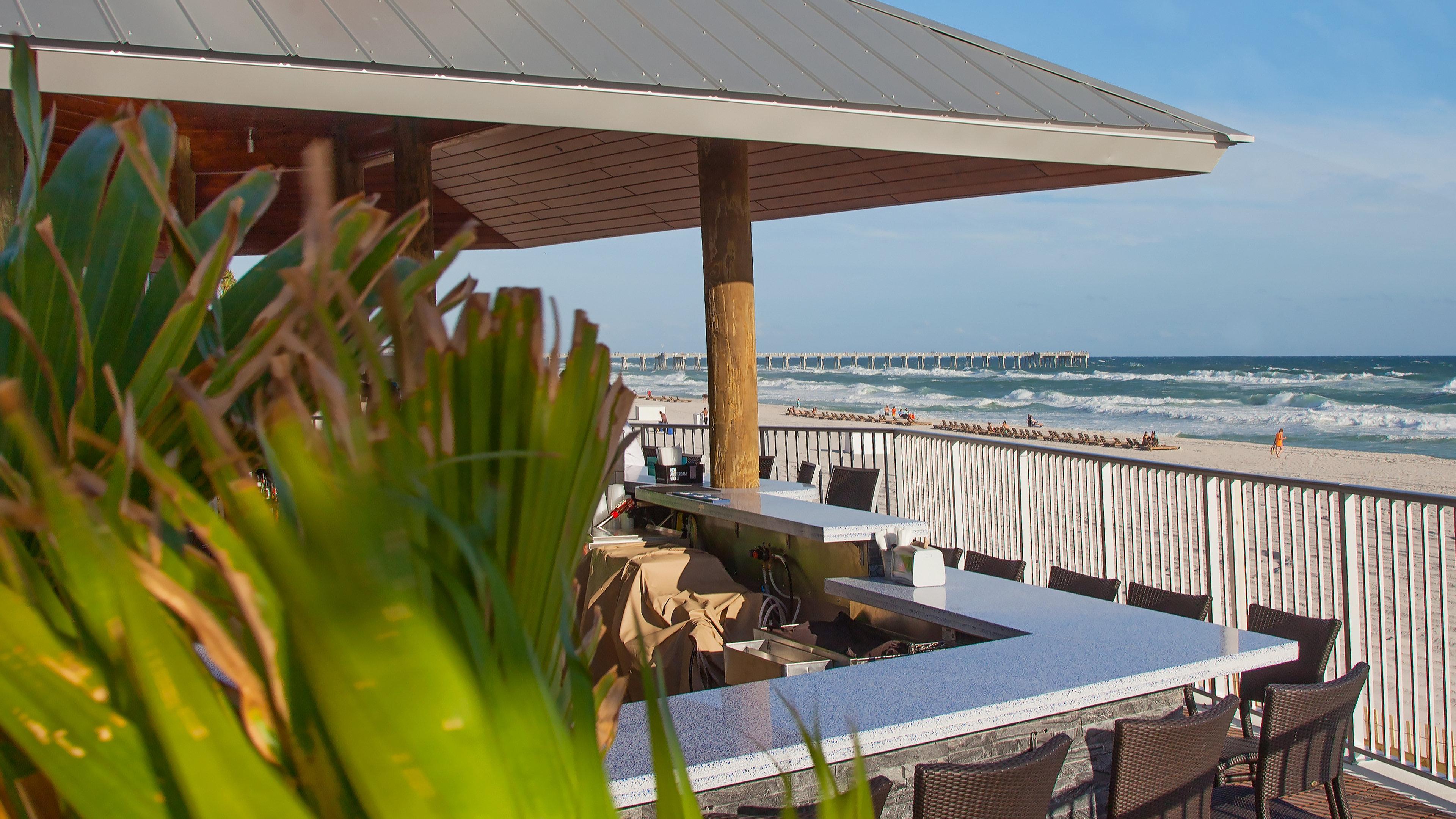 Holiday Inn Express & Suites Panama City Beach Beachfront By Ihg Экстерьер фото